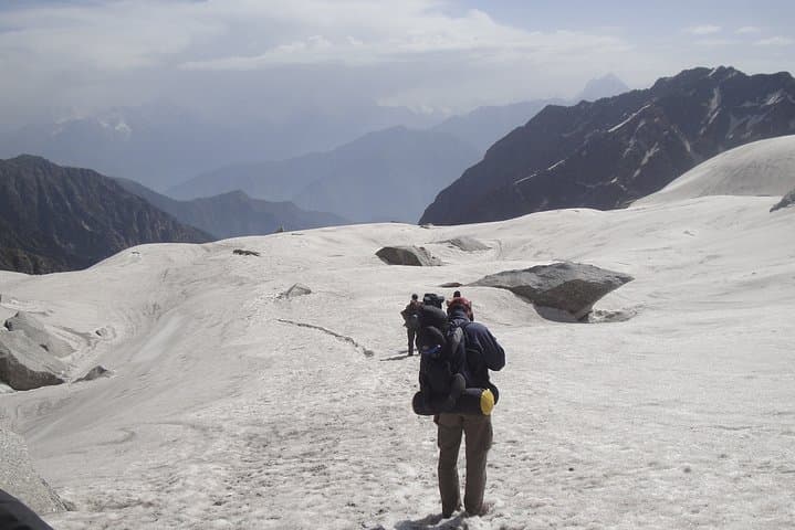 5-Day Indrahar Pass Trek from McLeod Ganj — 4,342m Dhauladhar Crossing photo 6