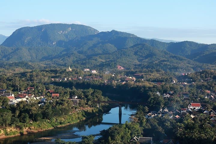 Full-Day Luang Prabang City Tour: Temples, Mount Phousi & Royal Palace