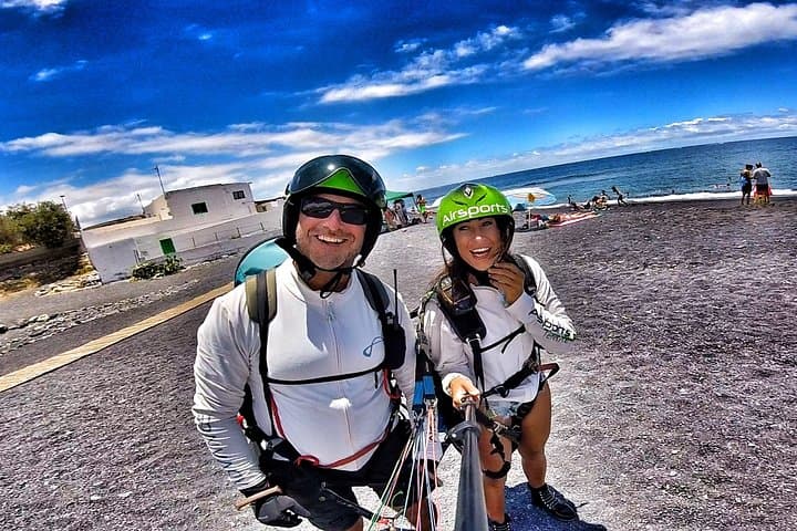 Soar 1000m: Silver Tandem Paragliding Over South Tenerife photo 3