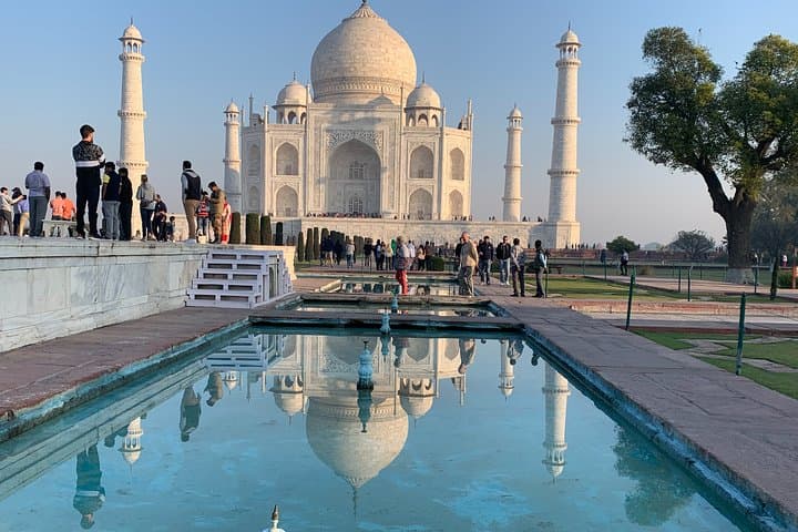 Private Transfer from Delhi (IGI) to Agra — 3.5-Hour Private Ride photo 3