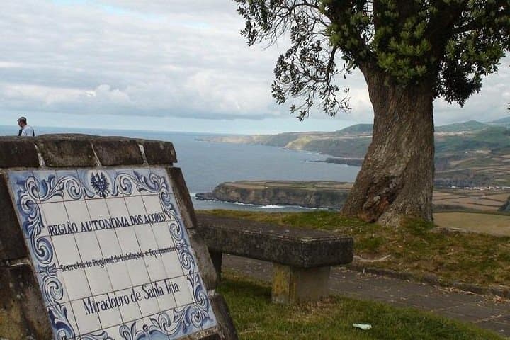 Full-Day Furnas Tour: Thermal Baths, Lagoa das Furnas & Cozido Experience photo 3
