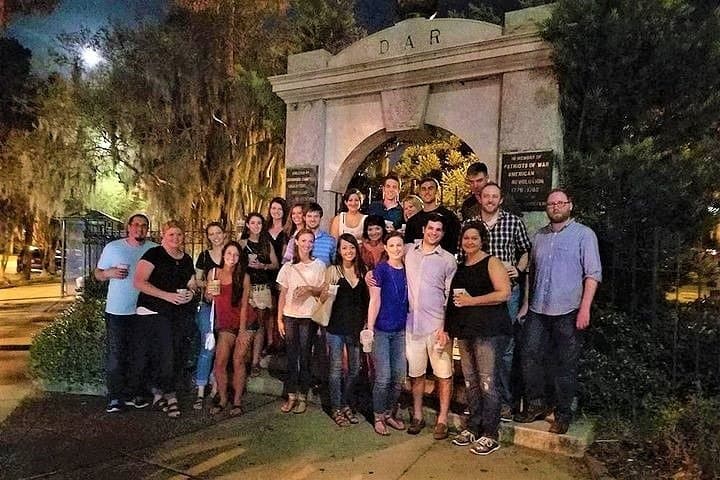 Creepy Crawl: Haunted Pub Walking Tour of Savannah's Historic District