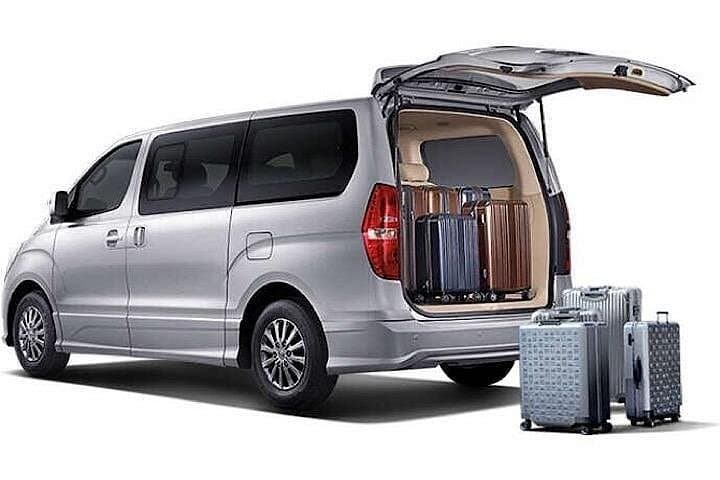 Punta Cana Airport to Dreams Macao Beach Shared Transfer — AC Shuttle & Door-to-Door Service photo 1