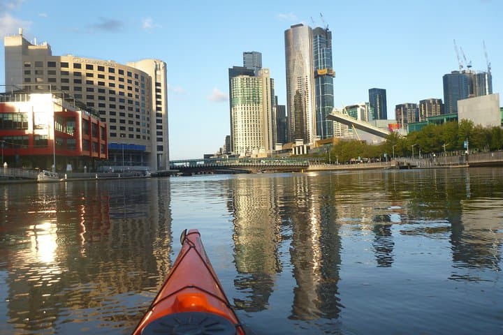 Melbourne City Twilight Kayak Tour: Paddle the Yarra at Golden Hour photo 4