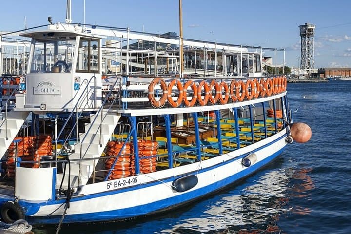 Las Golondrinas 40-Min Port of Barcelona Sightseeing Cruise photo 3
