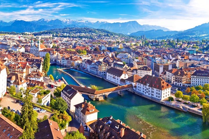Lucerne & Mount Rigi Private Day Tour — Lake Lucerne Boat, Cogwheel Train & Cable Car photo 2
