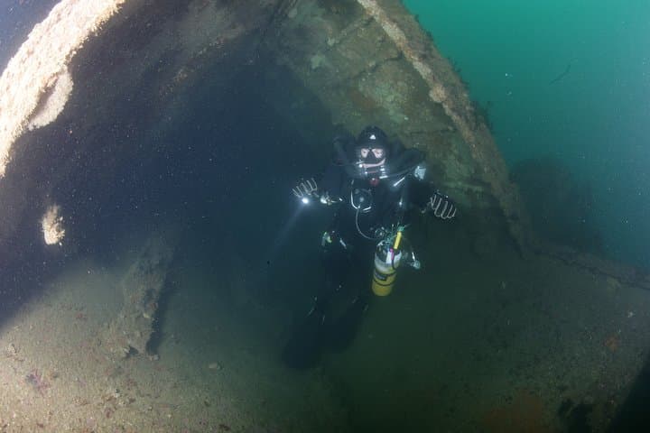 Dive the HMNZS Waikato & Tui: Tutukaka Navy Wreck Double-Dive photo 4