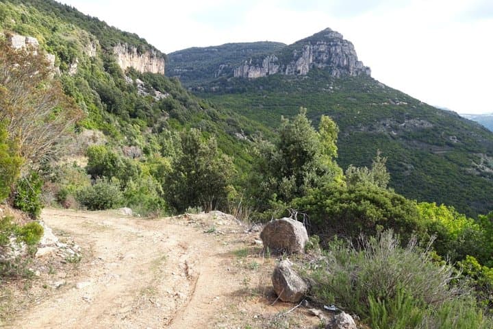 Hiking the Tacchi d’Ogliastra: Ulassai’s Karst Heels and Cave Walk photo 2