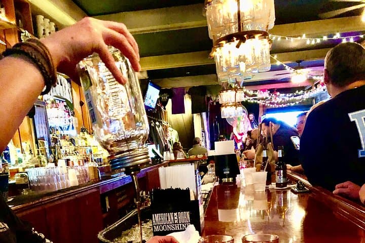 Nighttime All-Inclusive Pub Crawl on Lower Broadway Nashville photo 3