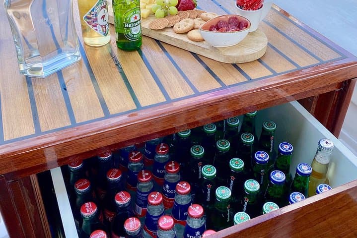 Glide Amsterdam’s Historic Canals: A Two-Hour Small-Group Cruise with Snacks and Drinks photo 2