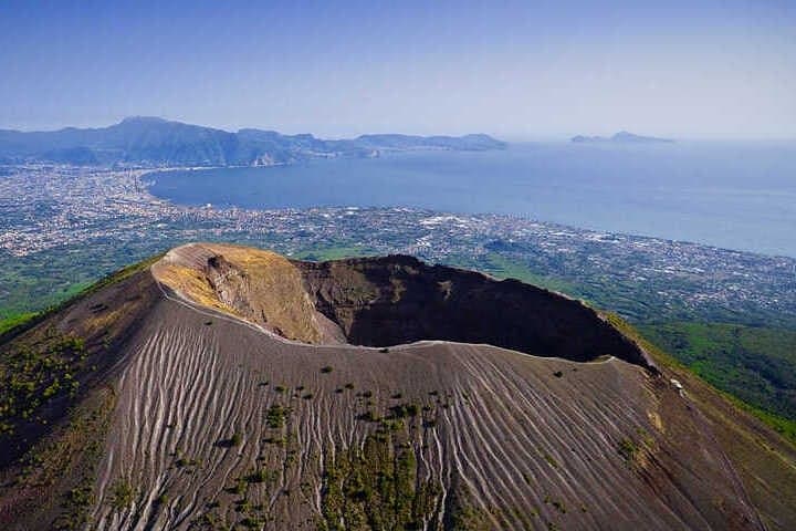 Pompeii and Mount Vesuvius Day Tour from Naples with Lunch photo 5