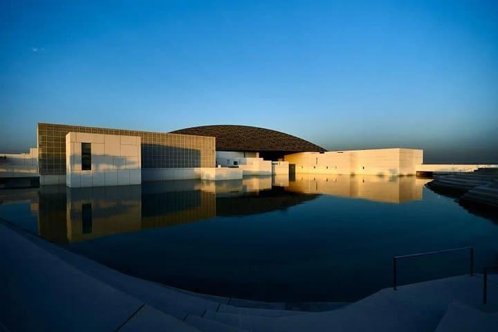 Full-Day Private Abu Dhabi Tour: Sheikh Zayed, Etihad Observation Deck & Louvre photo 5
