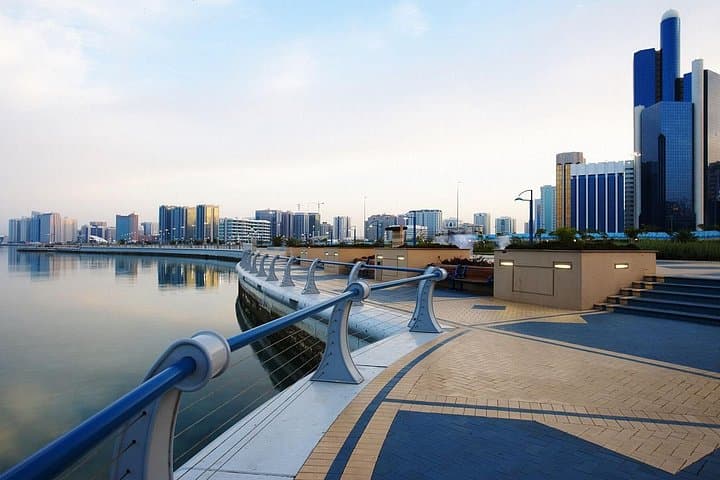 Abu Dhabi Private Tour: Qasr Al Watan, Sheikh Zayed Mosque & Emirates Palace Cappuccino photo 3