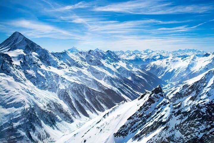 Mount Titlis Private Tour: Rotair, Cliff Walk & Glacier Cave at 3,000m photo 6