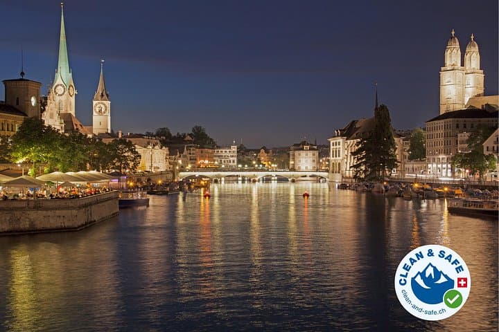 Zurich City Sightseeing, Lake Zurich Cruise & Lindt Chocolate Experience photo 1