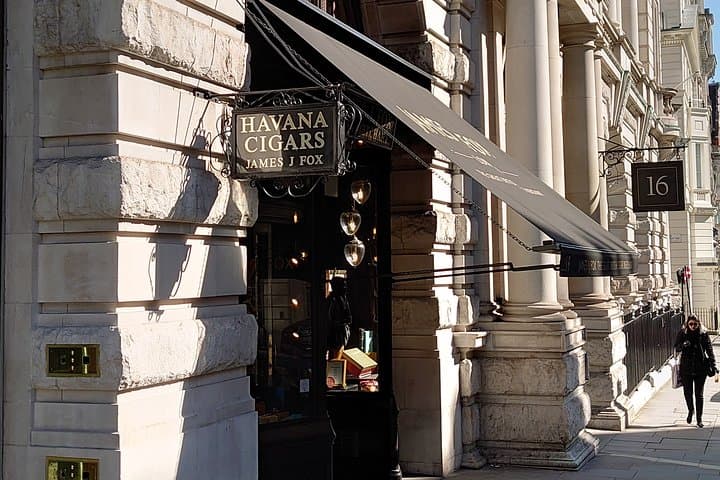 In Churchill's Footsteps: Small-Group Walking Tour of London photo 3
