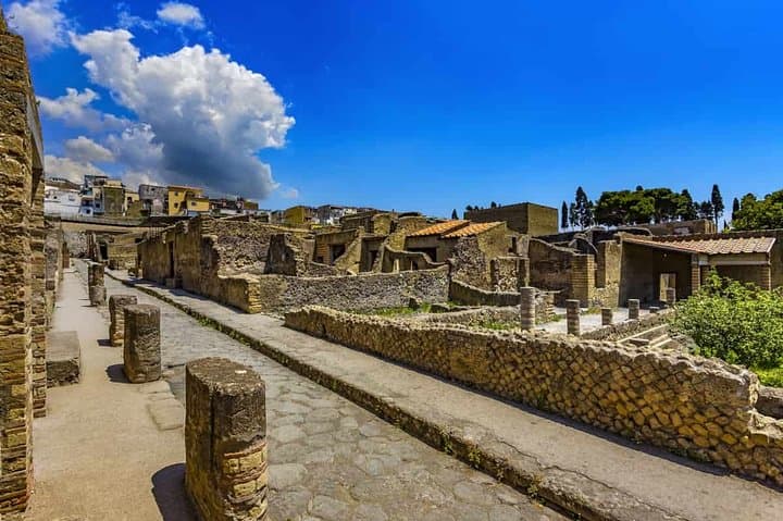 Ercolano Day Trip From Naples: Guided Tour of Herculaneum Ruins photo 6