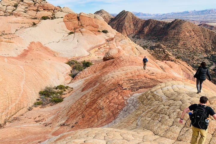 Yant Flat (Candy Cliffs) Hike Near St. George, Utah — Navajo Sandstone Day Hike photo 5