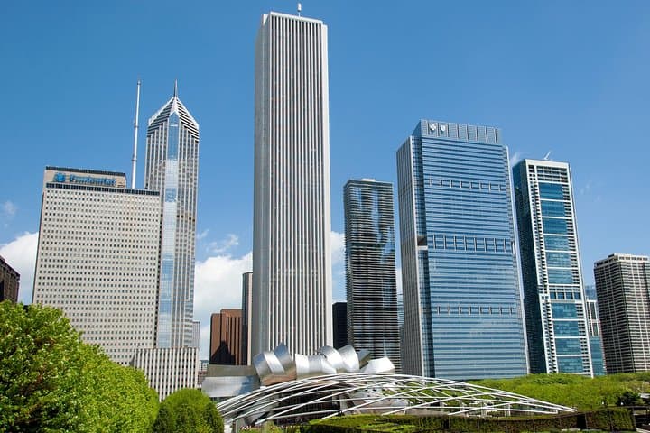 Must-See Chicago Walking Tour — Wrigley Building, Tribune Tower & Riverwalk Highlights photo 3