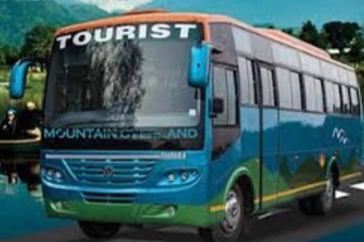 Kathmandu to Sauraha: Tourist Bus Transfer Along Prithvi Highway photo 2