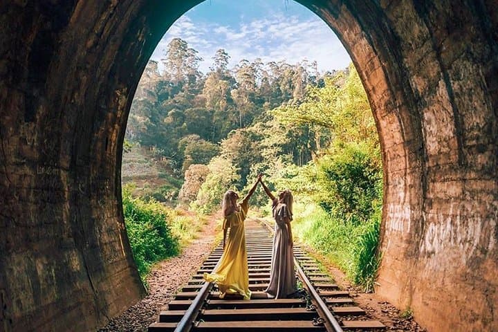 Colonial Sri Lanka 9-Night Cultural and Nature Journey photo 4