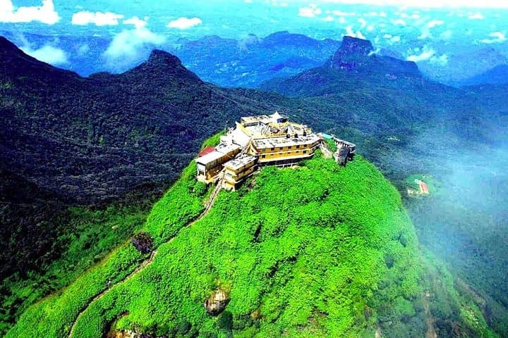 Sri Lanka Uncovered: 10-Day Cultural, Wildlife & Train Adventure