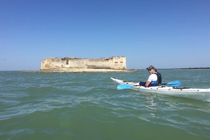 Sea Kayak Discovery: 3-Hour Fouras Coastal Getaway photo 5