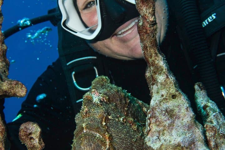 Two-Tank Dive to Lanai Cathedrals — Small-Group Certified Trip from Lahaina photo 6