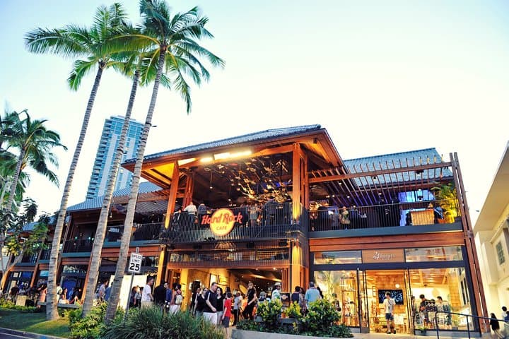 Hard Rock Cafe Honolulu: Waikiki Prix-Fixe Menu & Music Memorabilia Dining