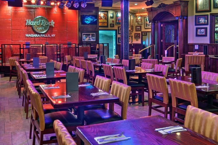 Hard Rock Cafe Niagara Falls — Prix-Fixe Dining Steps From the Falls
