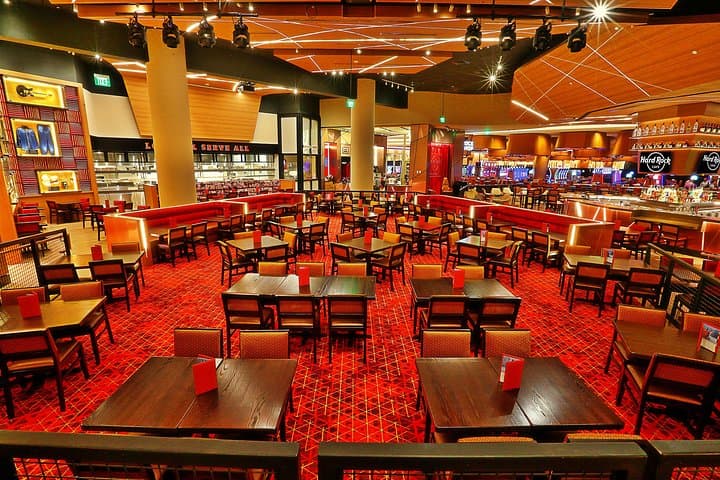 Hard Rock Cafe Hollywood Florida: Prix-Fixe Dining at the Guitar Hotel photo 2