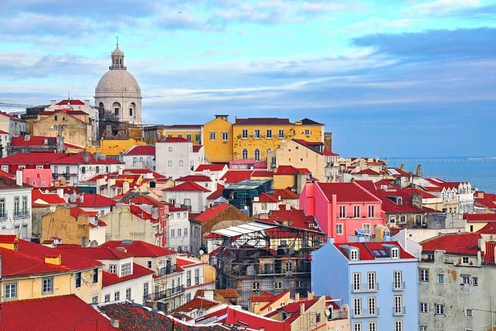 Lisbon Private Photoshoot: Professional Photography Experience & City Portrait Session