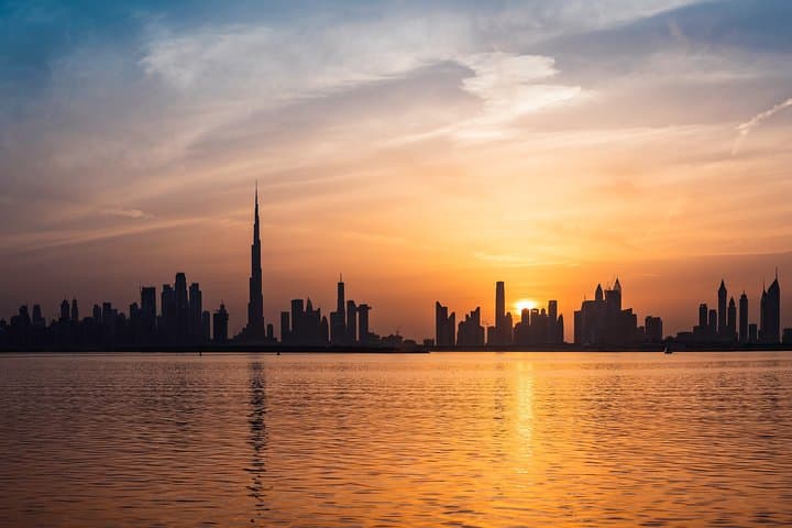 Dubai Professional Photo Shoot: Private Photographer at Iconic Locations