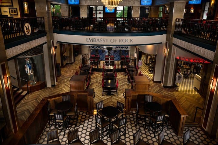 Hard Rock Cafe Washington DC: Music Memorabilia & Classic American Dining Near Ford's Theatre photo 4