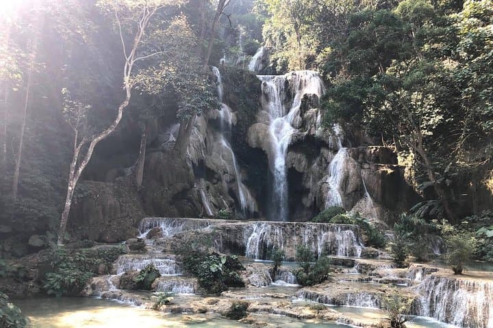 six-day-northern-laos-temples-waterfalls-and-caves photo 6