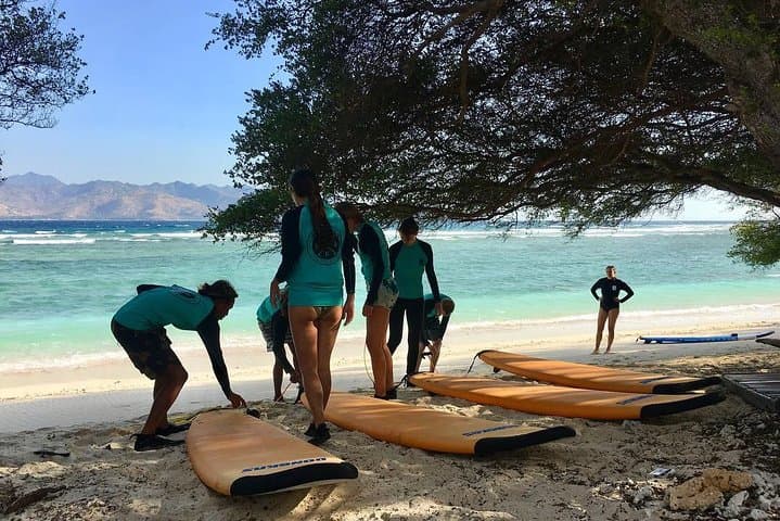 Surf Lesson Gili Trawangan: Learn to Ride Lombok’s Best Beginner Waves photo 5