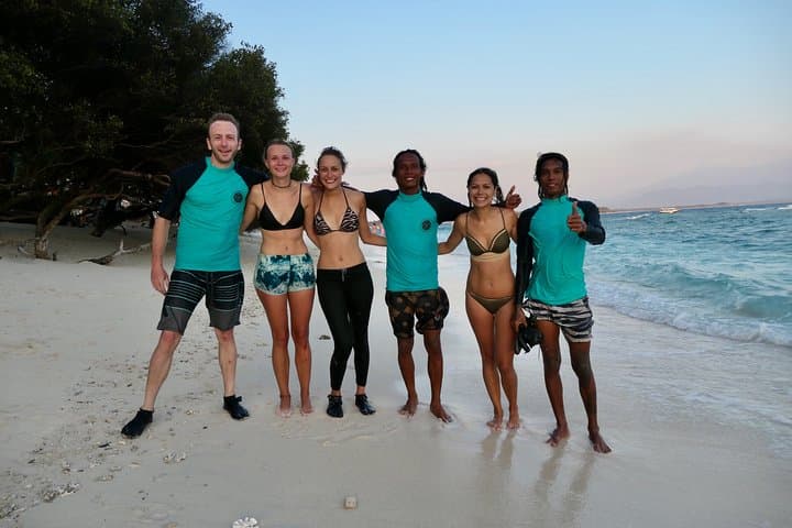 Surf Lesson Gili Trawangan: Learn to Ride Lombok’s Best Beginner Waves photo 2