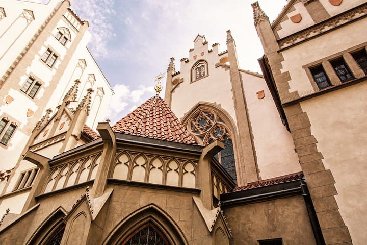 Prague Jewish Quarter Private Walking Tour — Old-New Synagogue, Cemetery & Museum photo 4