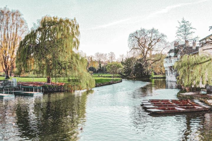 Self-Guided Cambridge Walking Tours: History, Instagram Spots & Hidden Secrets photo 4
