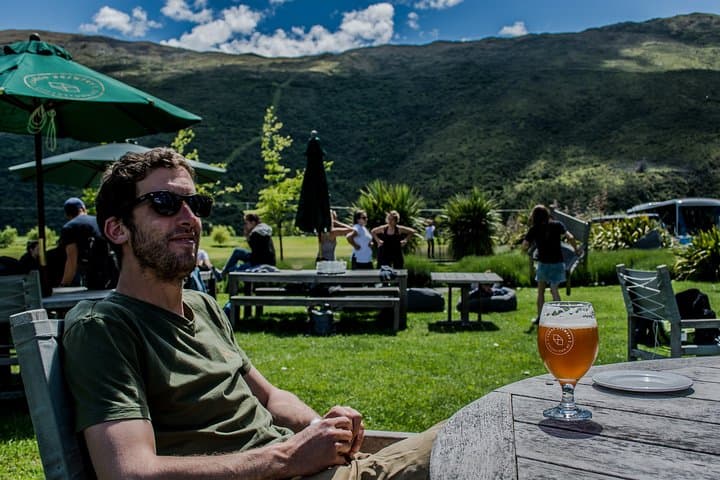Queenstown Evening Hop-On Hop-Off Beer Tour: Taste Local Brews on the Lakeside Circuit photo 5