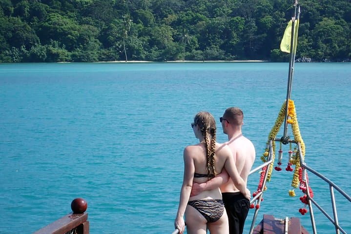 Blue Dragon Private Yacht: Snorkel Koh Taen & See Pink Dolphins from Koh Samui photo 4
