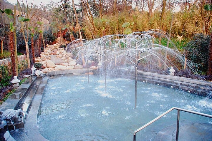 Relaxing Tangshan Hot Spring Layover from Nanjing — Private Airport Transfer & Spa photo 2