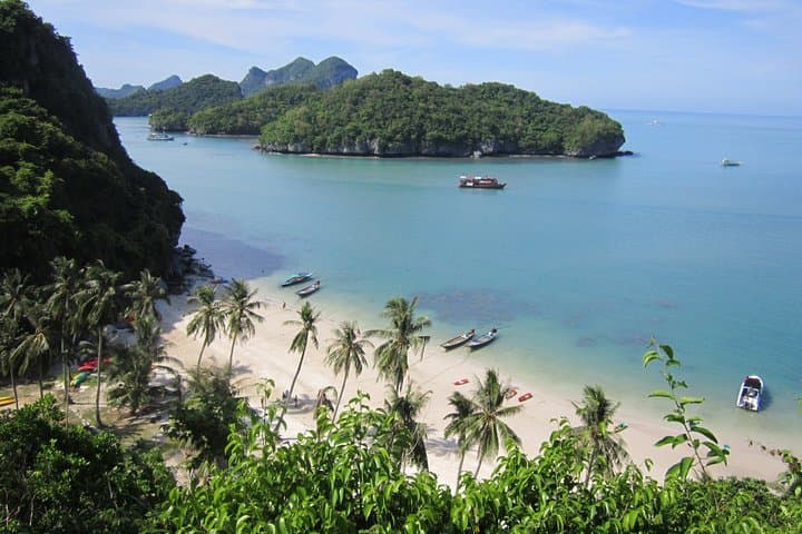 Day Trip to Angthong Marine Park from Koh Samui — Snorkel, Kayak & Lotus Cave photo 3