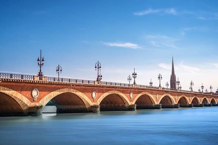 Bordeaux Outdoor Escape Game — The Bordeaux Robbery Walking Adventure photo 6