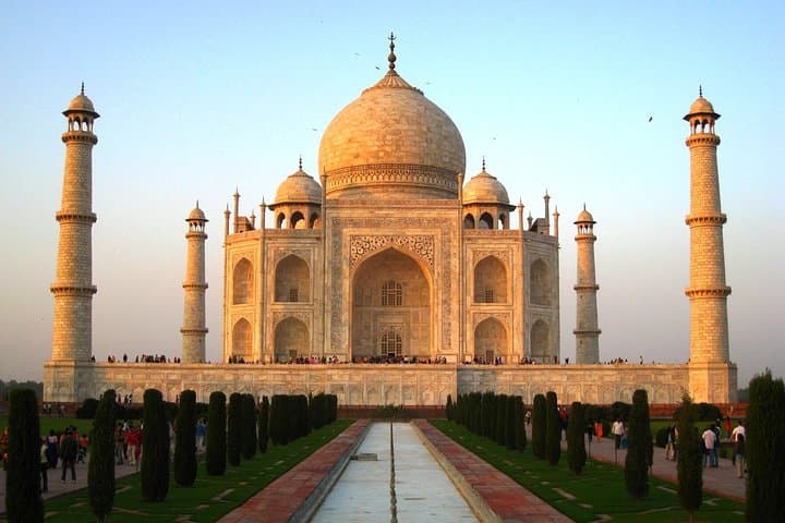 Day Trip to the Taj Mahal, Agra Fort & Fatehpur Sikri — Private Tour from Delhi photo 2