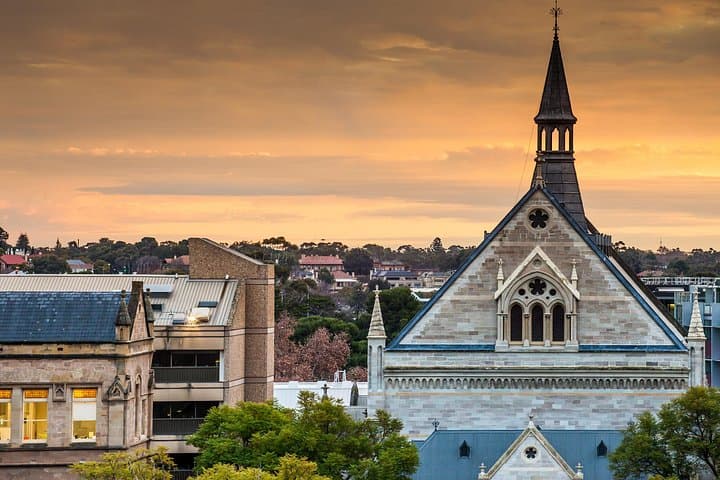 Adelaide Love Stories Walking Tour: Romantic Private Stroll Through Botanic Gardens & River Torrens photo 2