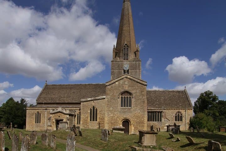 Private Downton Abbey Tour: Highclere Castle, Bampton & Cogges Farm photo 5