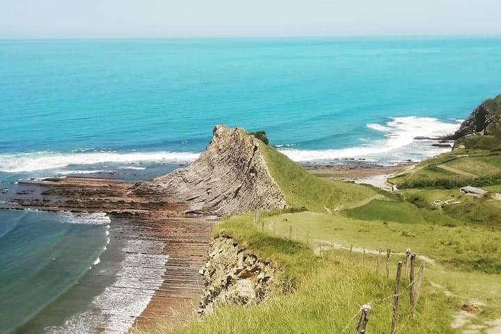 San Sebastián Mountain Bike Route up Mount Ulia: Coastal Trails & La Plata Lighthouse Views photo 4
