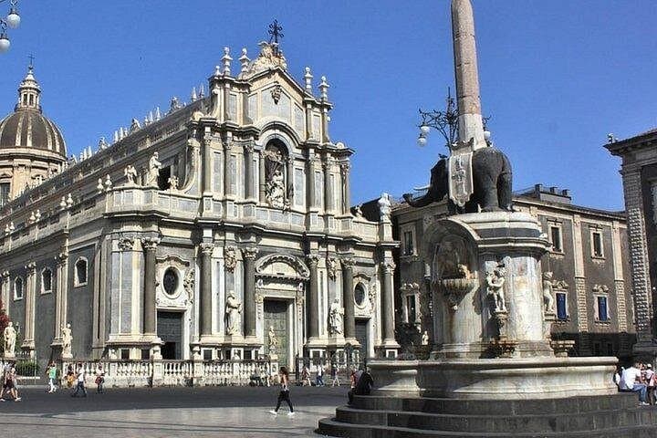 Catania to the Cyclops Riviera: Private Half‑Day Coastal and Baroque Highlights photo 2