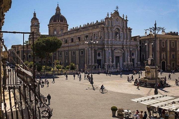 Catania to the Cyclops Riviera: Private Half‑Day Coastal and Baroque Highlights photo 3